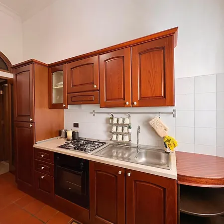 Monia Coliseum Apartment-3
